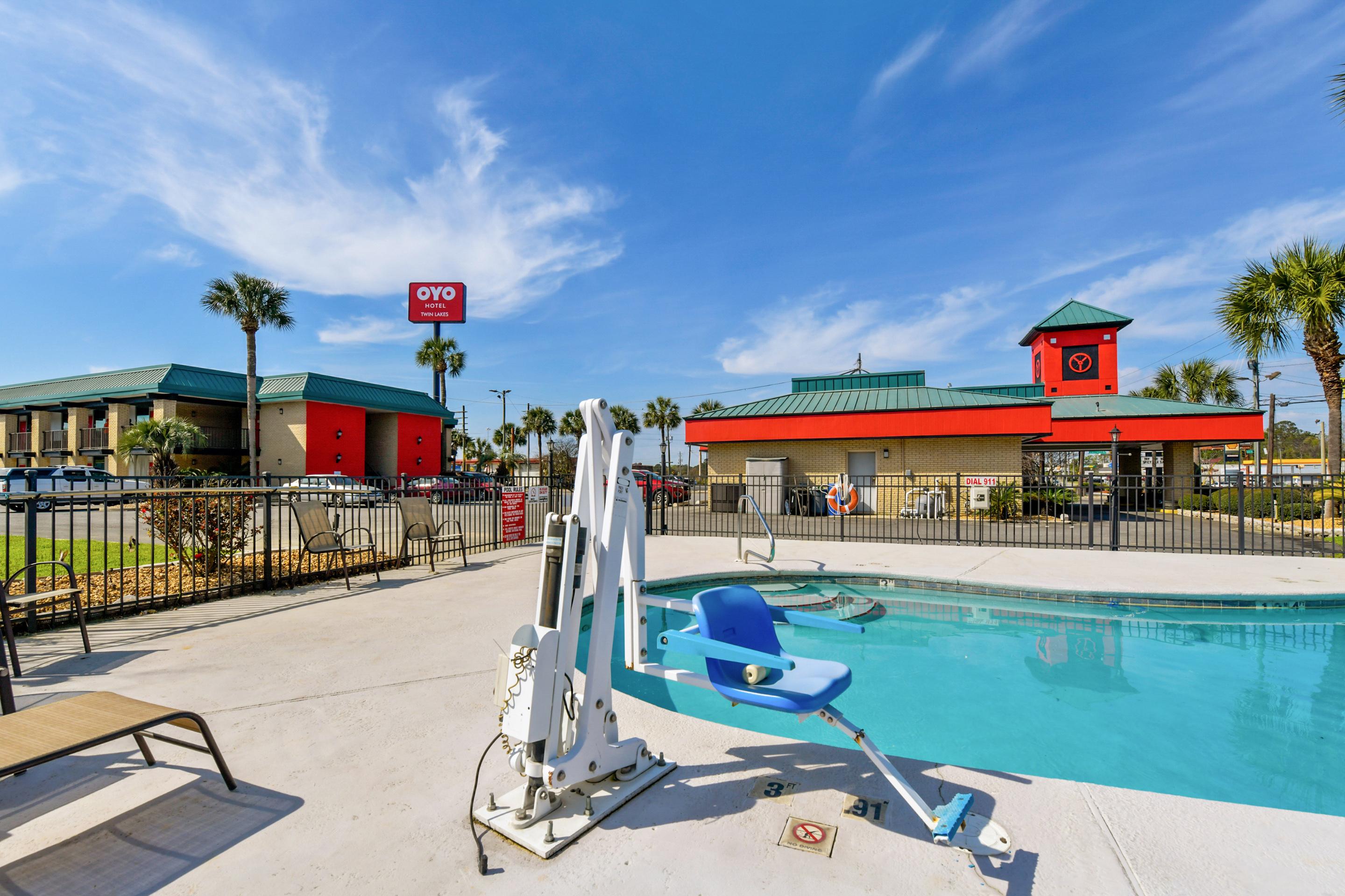Oyo Hotel Lake Park - Valdosta Area Luaran gambar