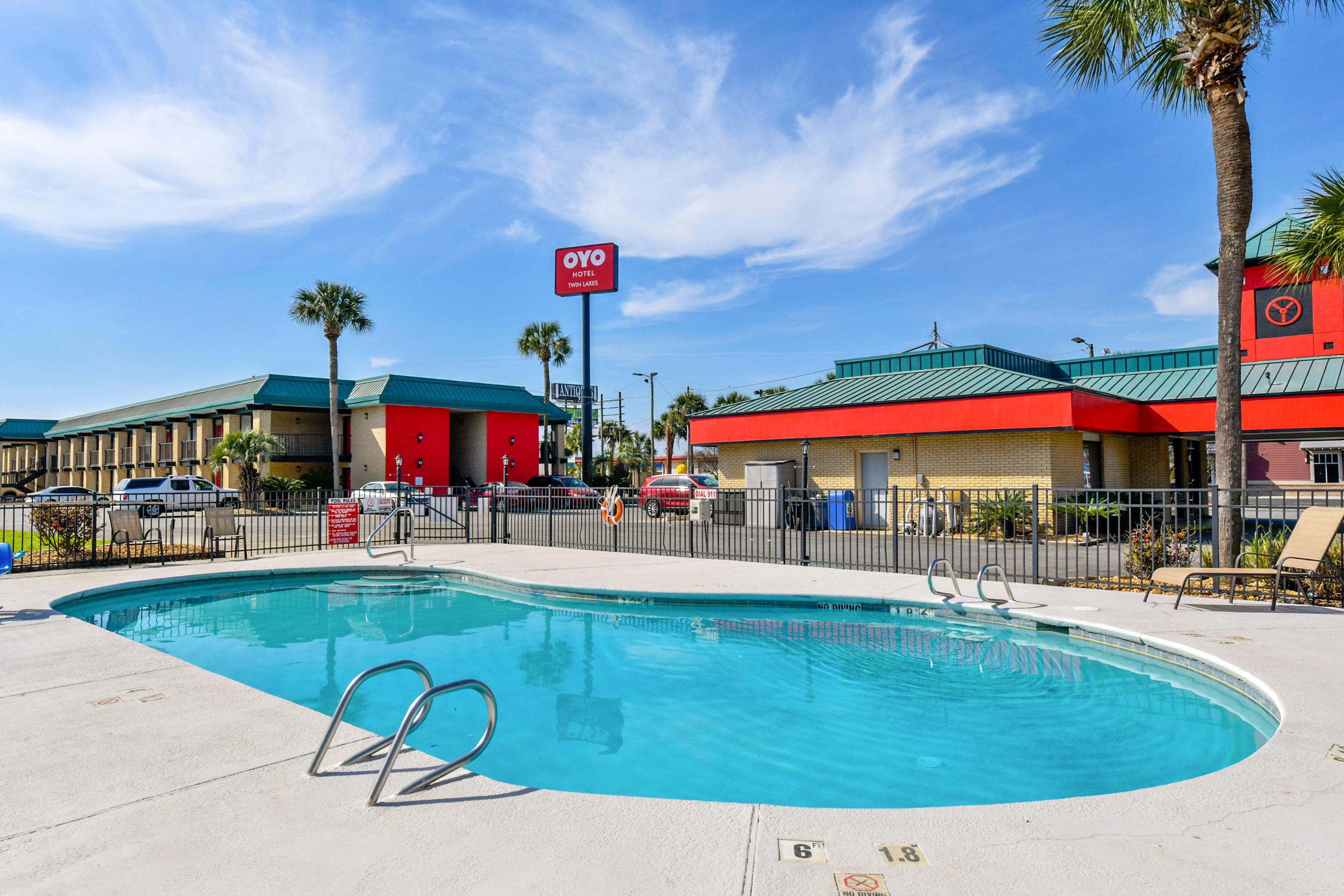 Oyo Hotel Lake Park - Valdosta Area Luaran gambar