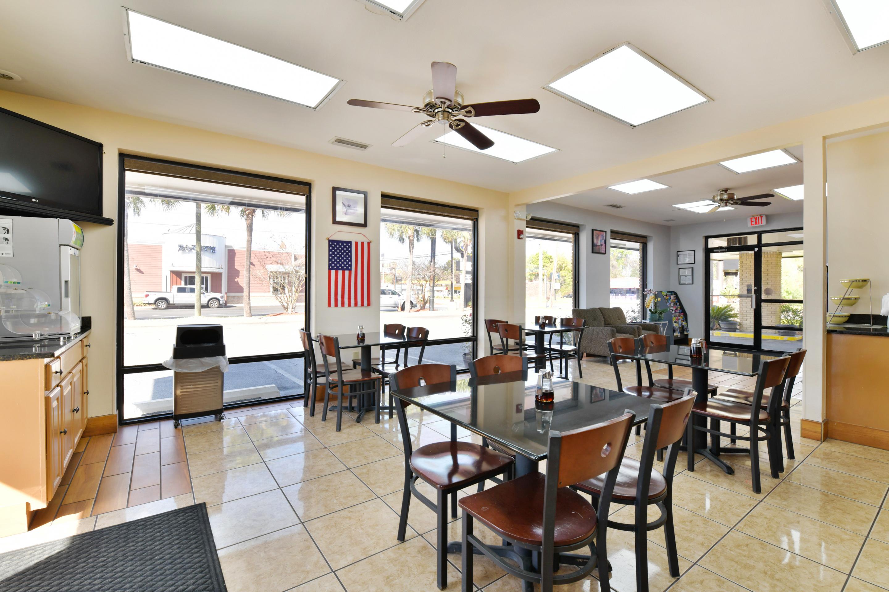 Oyo Hotel Lake Park - Valdosta Area Luaran gambar