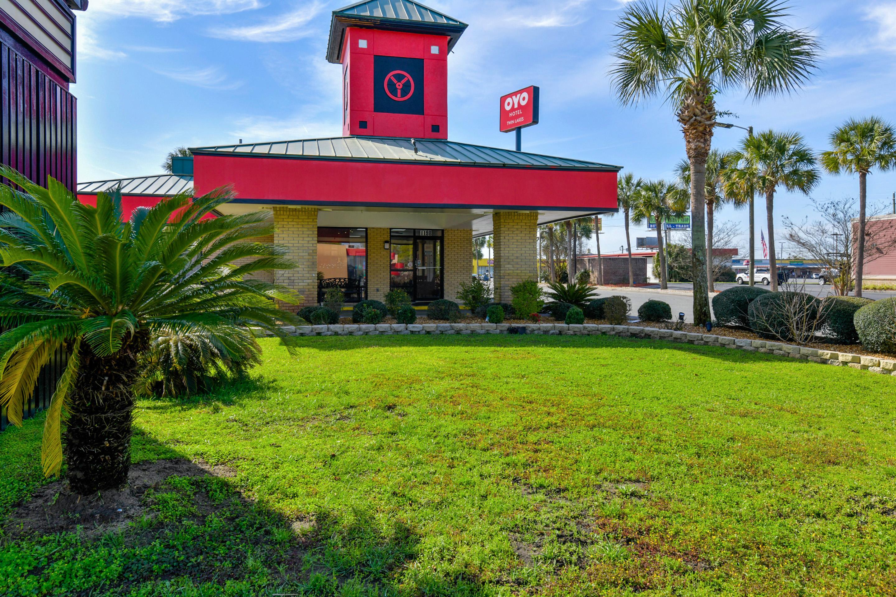 Oyo Hotel Lake Park - Valdosta Area Luaran gambar